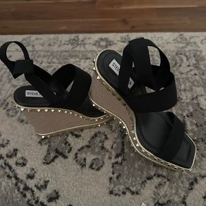 Women dress sandals  size 8